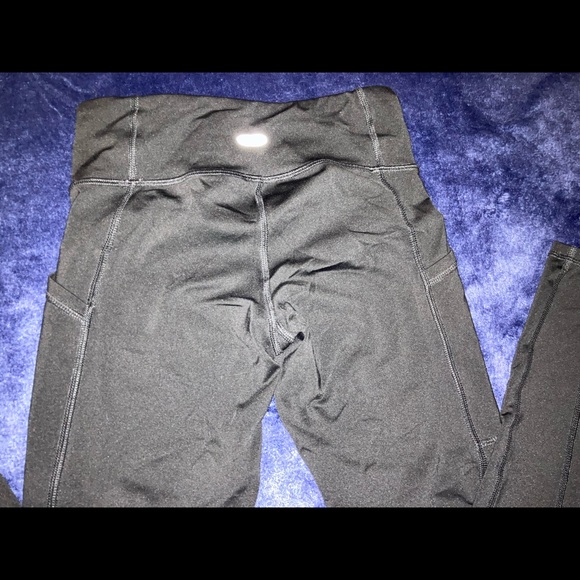 Champion black leggings XS - Picture 3 of 4